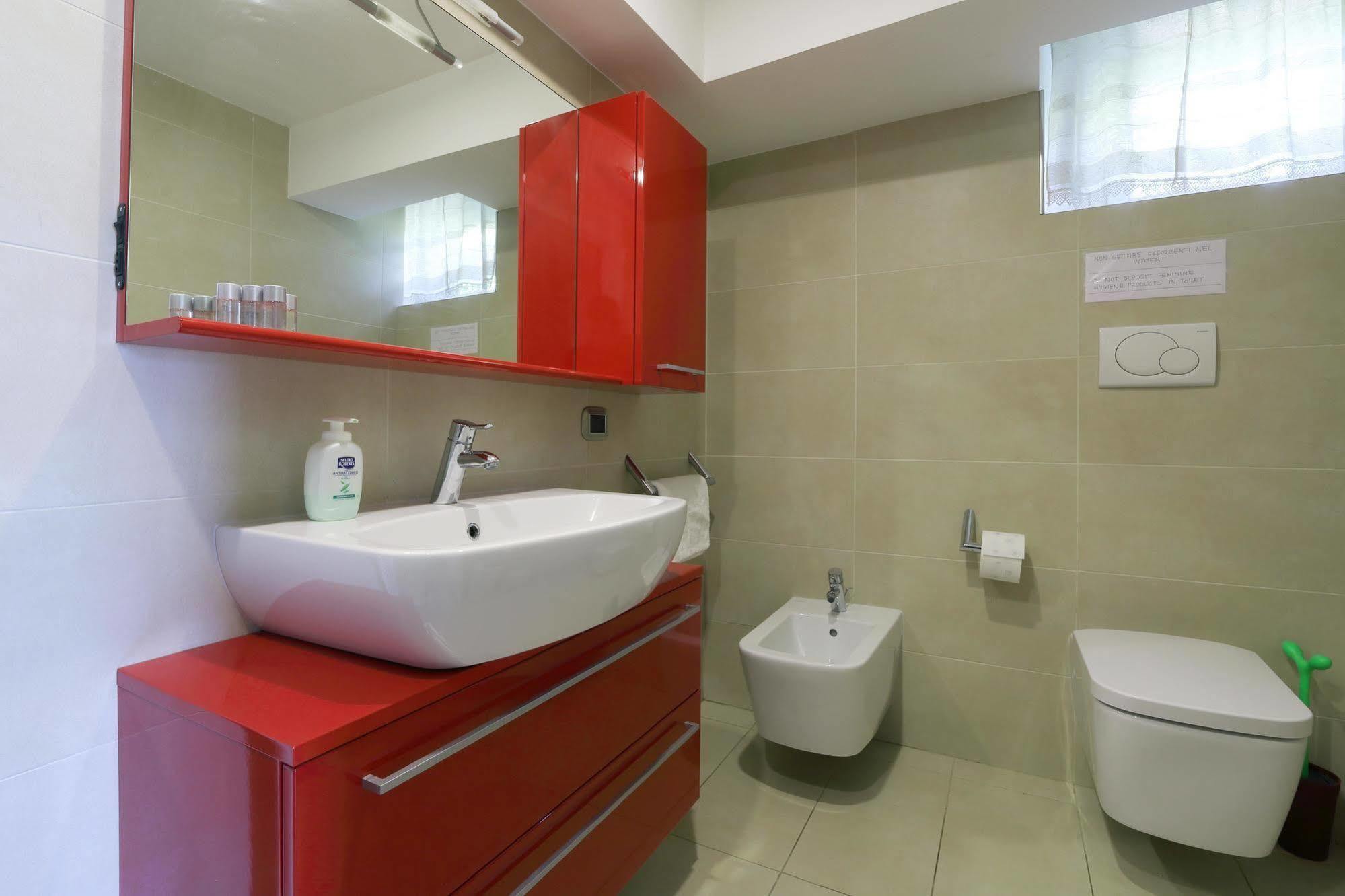 Bed & Wellness Fisterre Bed & Breakfast เบลลูโน ภายนอก รูปภาพ