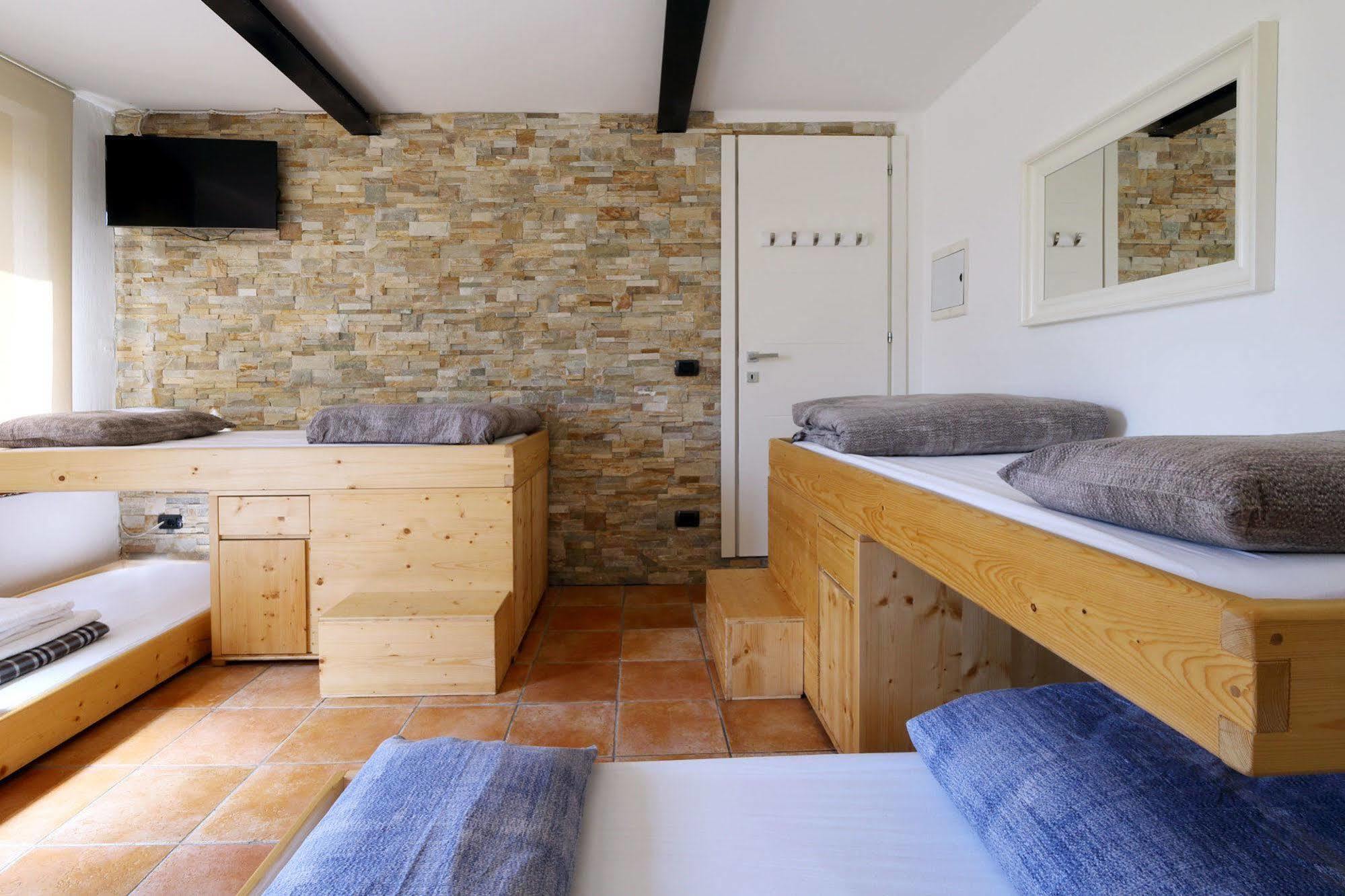 Bed & Wellness Fisterre Bed & Breakfast เบลลูโน ภายนอก รูปภาพ